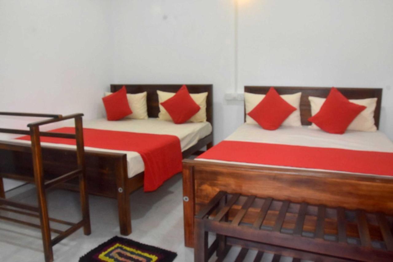 Meegahapokuna Resort 아누라다푸라 외부 사진